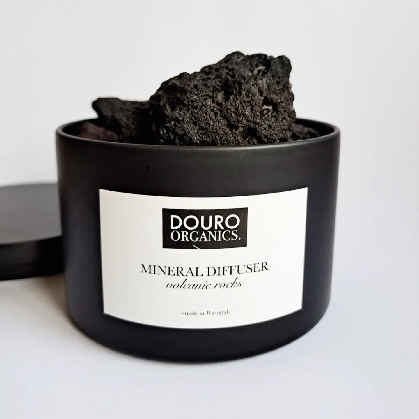 Mineral Diffuser - Black Volcanic Rocks